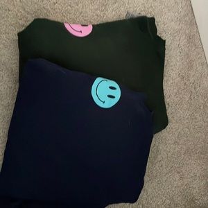 2 smile sweatshirts